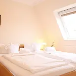 Elisabethstrasse 2, W13 Westerland