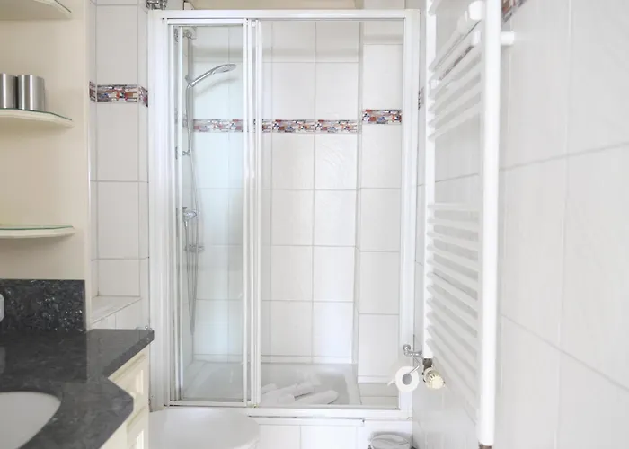Elisabethstrasse 2, W13 Appartement *